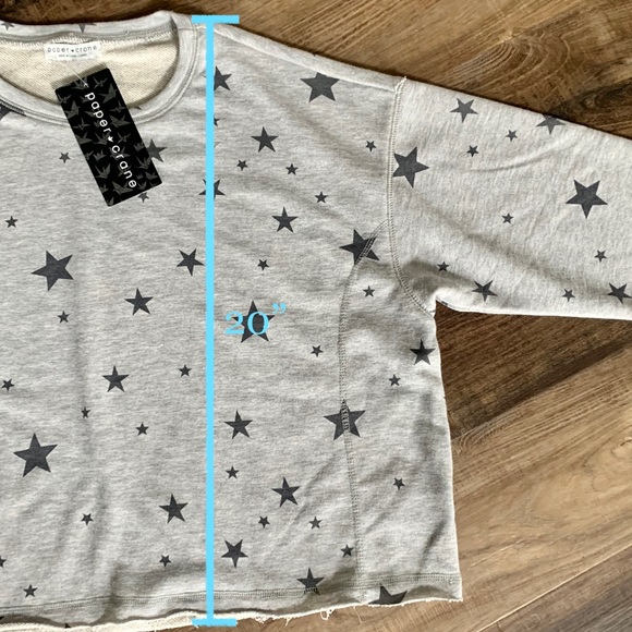 Cropped Crewneck - NWT | Paper Crane - Picture 4 of 6